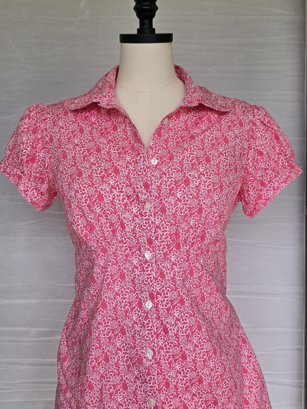 Motherhood Maternity Blouse Small S Pink White Floral Button Down Short Sleeve